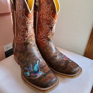 Tin Haul woman's Cowboy boots